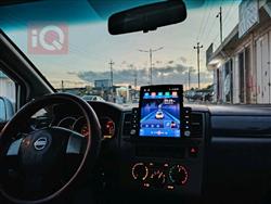 نيسان فيرسا